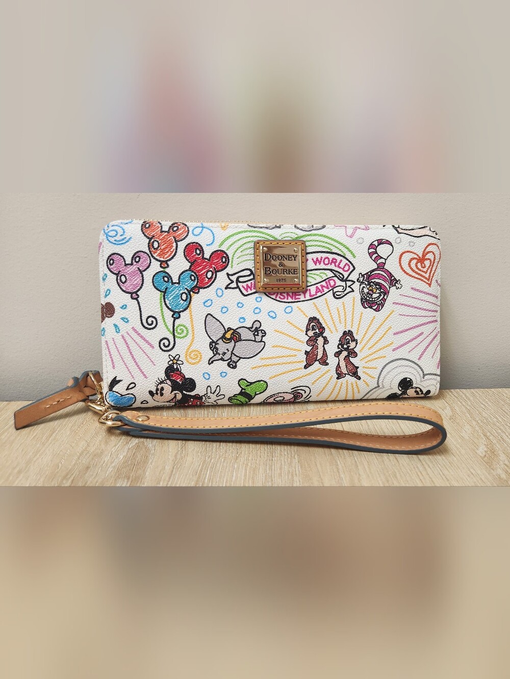 **XLNT** Dooney & Bourke Disney Mickey Minnie Sketch Zip Around Wallet Wristlet
